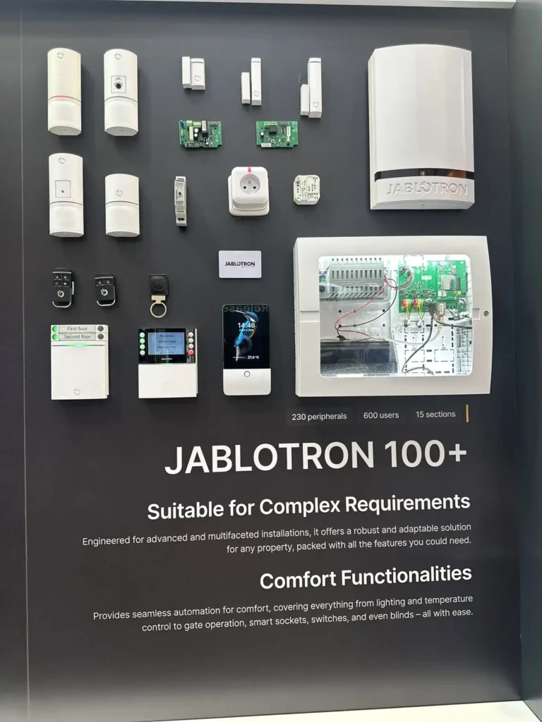 JABLOTRON 100+ Alarmanlage mit modernen Sicherheits- und Automatisierungslösungen.