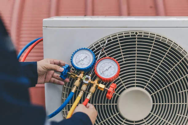 Alt: Split Klimaanlage Installation Braunschweig KIM KEY