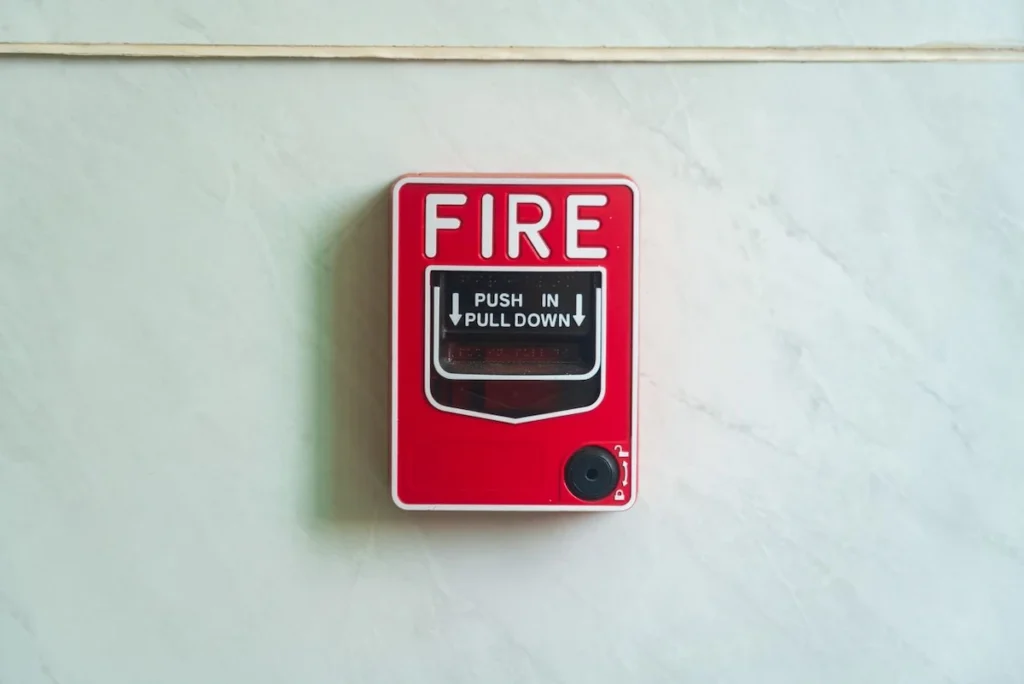 bestandteile brandmeldeanlage